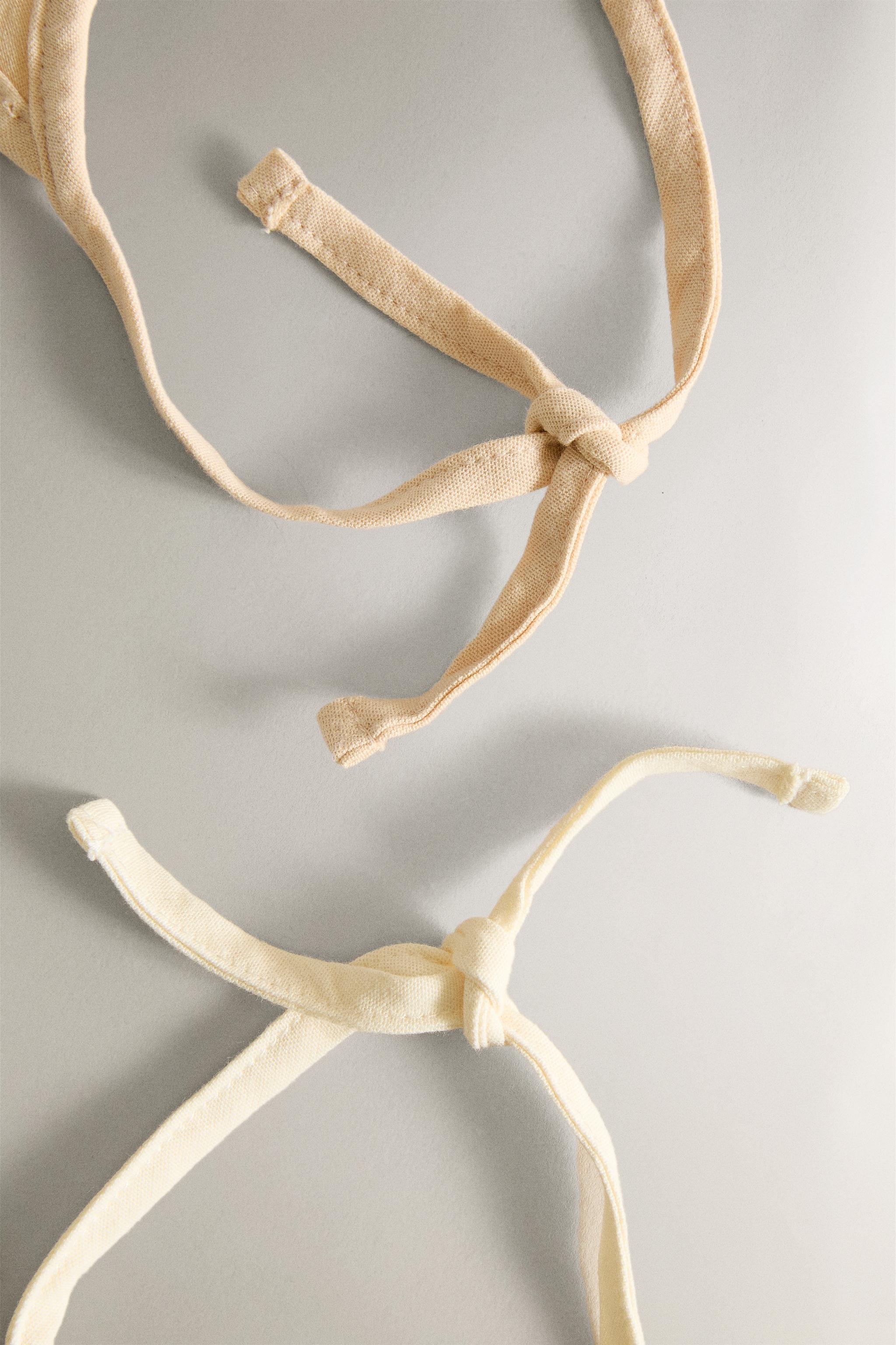 BABY BIB WITH MINI FLOWER PRINT (SET OF 2)